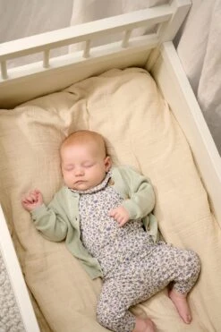 Fixoni Cache-couche Col Fleur Fleuris Lila