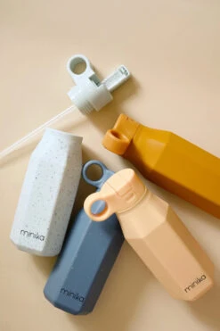 Minika Bouteille D’eau Shell -Fillettes Et Fiston minika bouteille deau shell 1