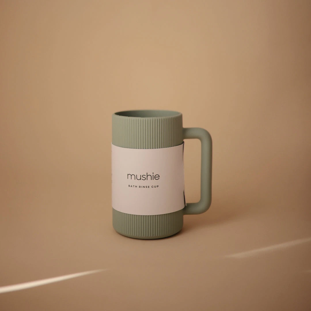 Mushie Tasse De Rinçage De Bain Sage 4 Mushie Tasse De Rinçage De Bain Sage – Image 3