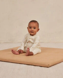 Quincy Mae Pyjama Une Pièce Citrons -Fillettes Et Fiston quincy mae pyjama une piece citrons 2