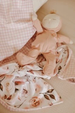 Veille Sur Toi Ma Très P’tite Couverte Mini Arabelle -Fillettes Et Fiston veille sur toi ma tres ptite couverte mini arabell 2